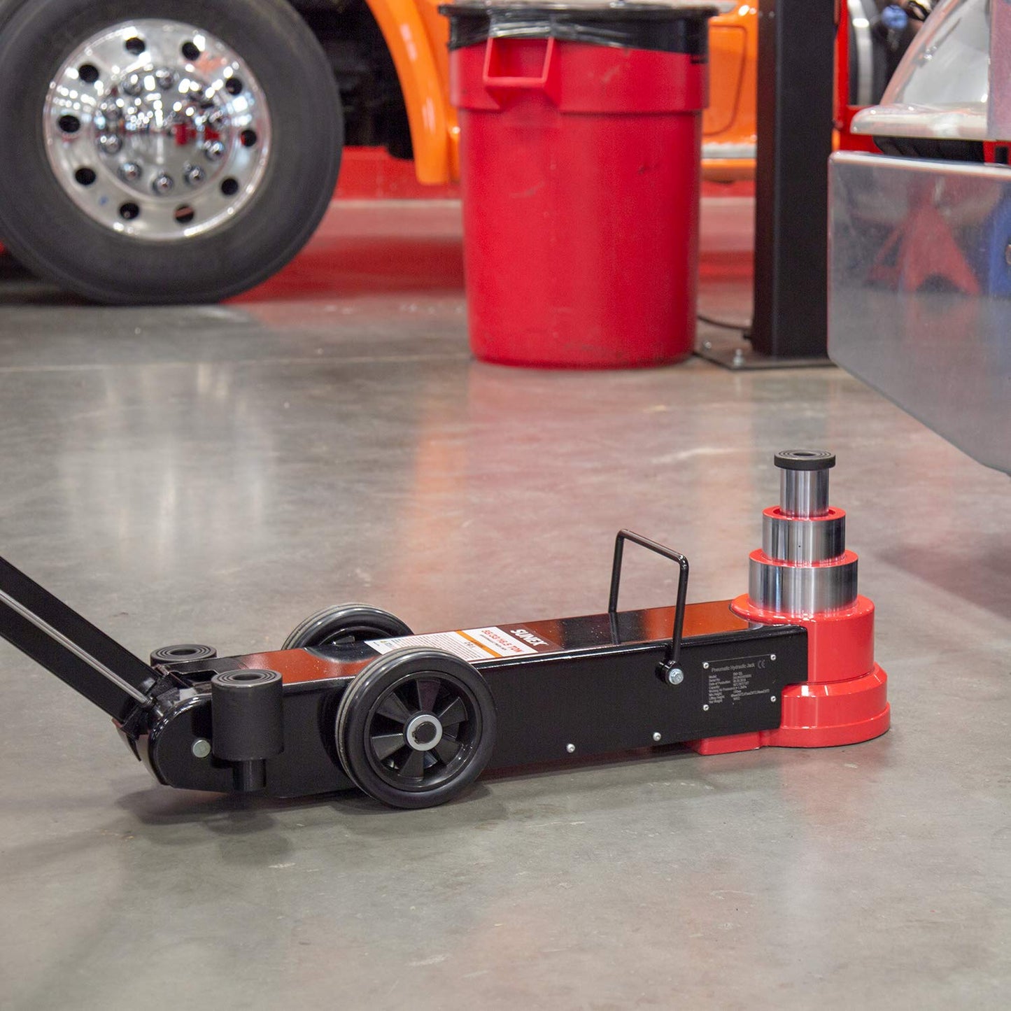 Air/Hydraulic Steel Truck Jack